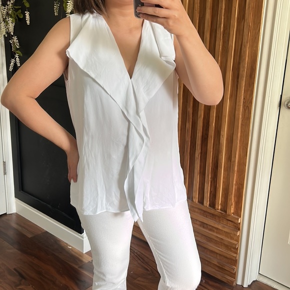 Reiss Draped Keeley Sleeveless Top. Size 8 - Picture 9 of 12